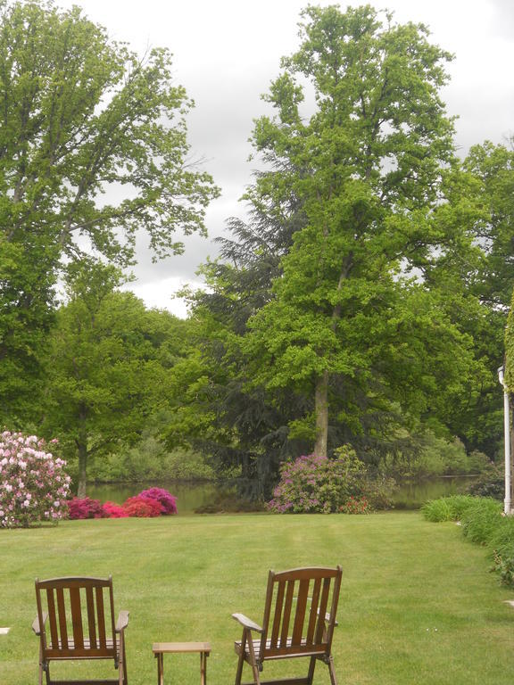 Les Vieux Guays Bed and Breakfast Cerdon  Eksteriør billede