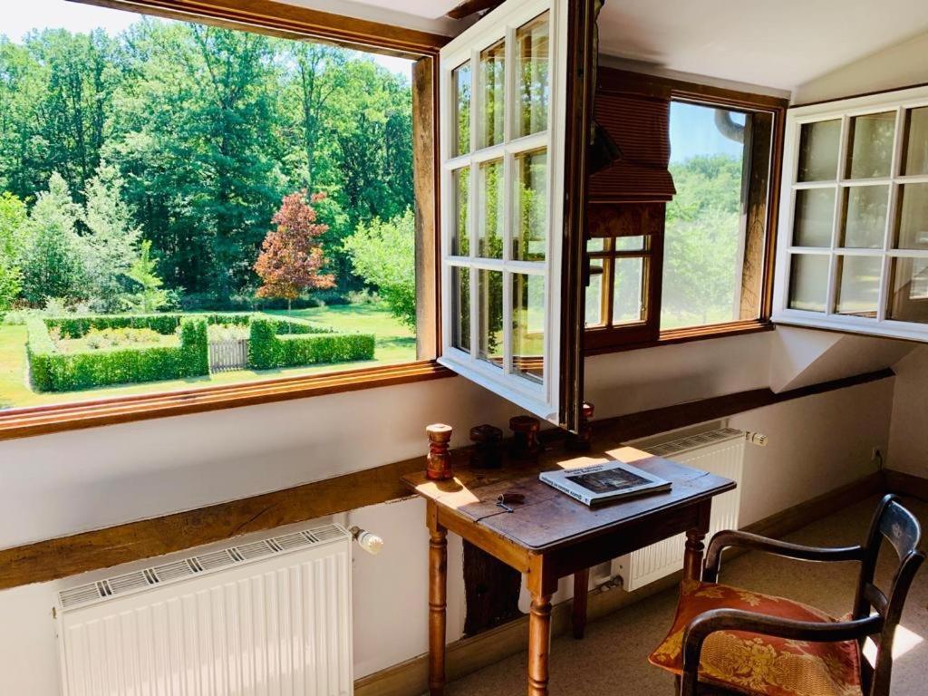 Les Vieux Guays Bed and Breakfast Cerdon  Eksteriør billede